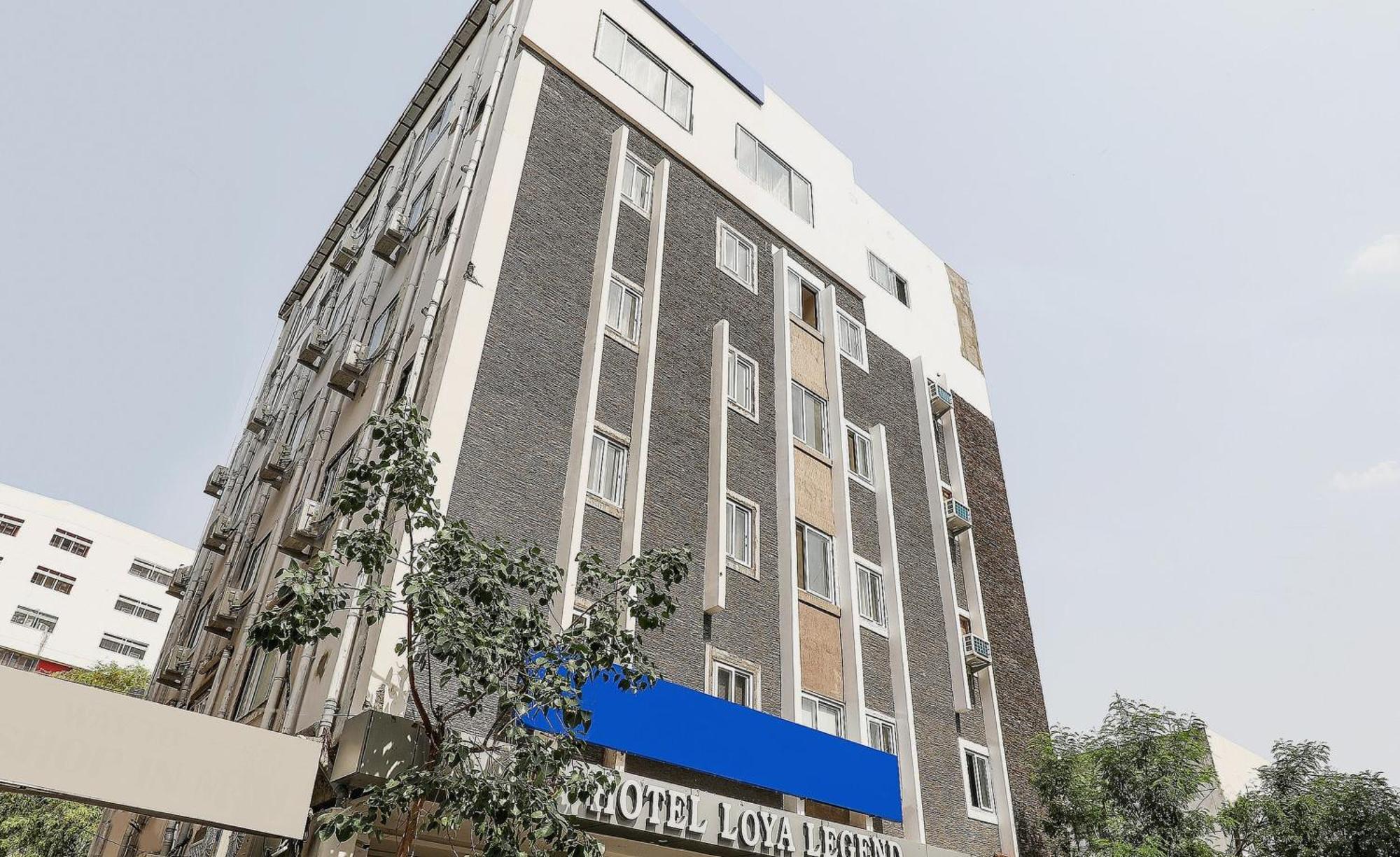 Capital O Sky Grand Hotel Hyderabad Ngoại thất bức ảnh